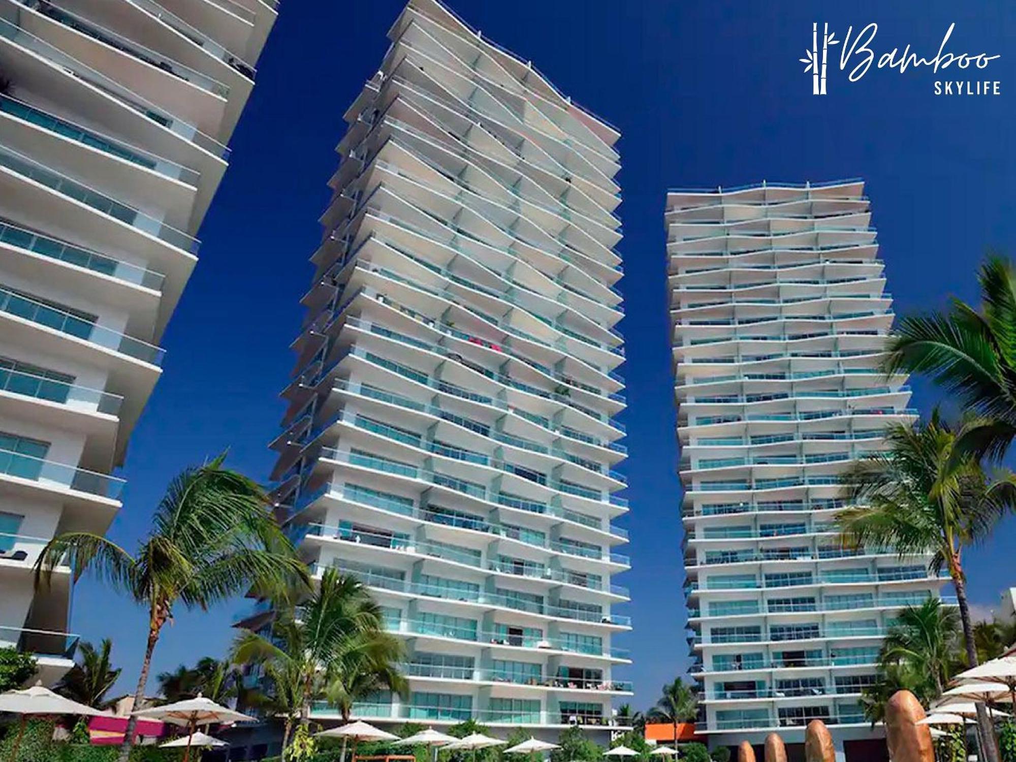 Icon Vallarta Beach Front By Bamboo Skylife Пуерто-Вальярта Екстер'єр фото